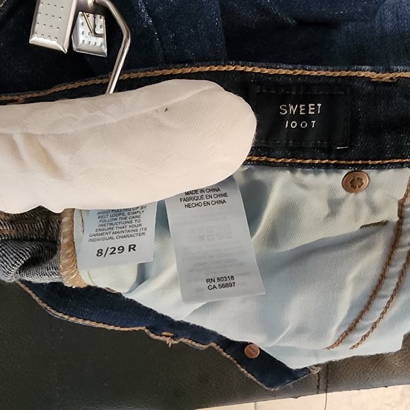 Lucky Brand Sweet Boot (8/29R) - Picture 3 of 3